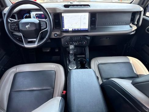 Used 2024 Ford Bronco Wildtrak AWD/4WD image 5