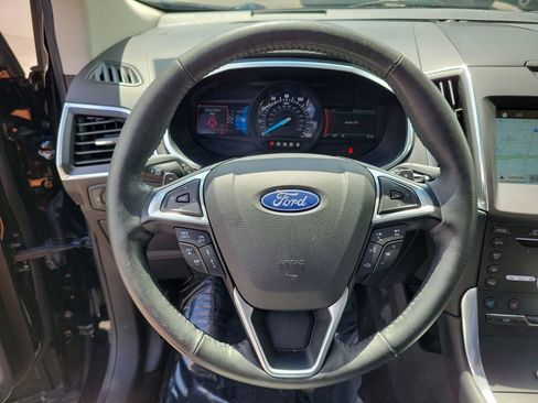 Used 2018 Ford Edge Titanium w/ Equipment Group 302A FWD image 28