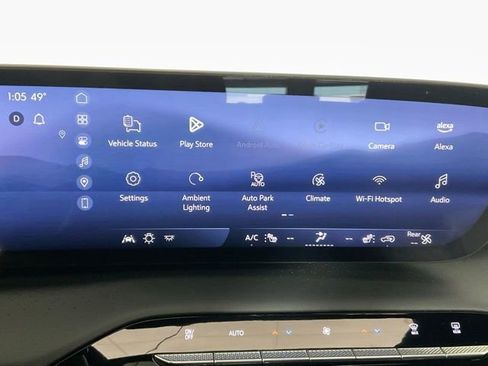 Used 2025 Buick Enclave Avenir w/ Super Cruise Package AWD/4WD image 10