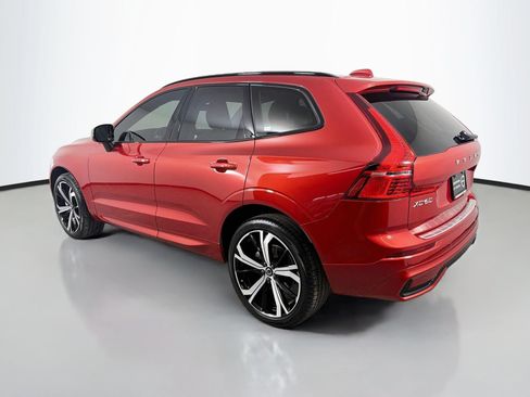 Certified 2024 Volvo XC60 B5 Ultimate w/ Protection Package Premier AWD/4WD image 8