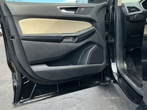 Used 2020 Ford Edge SEL image 68