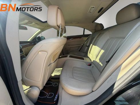 Used 2012 Mercedes-Benz CLS 550 4MATIC image 14