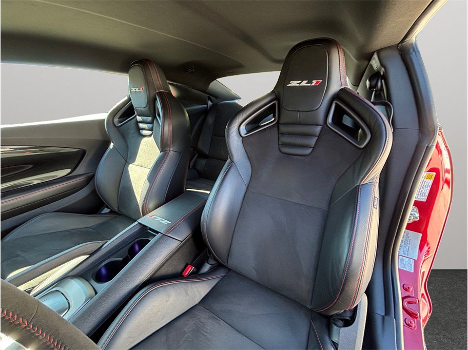 Used 2014 Chevrolet Camaro ZL1 RWD image 17