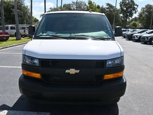 New 2025 Chevrolet Express 3500 LS RWD image 8
