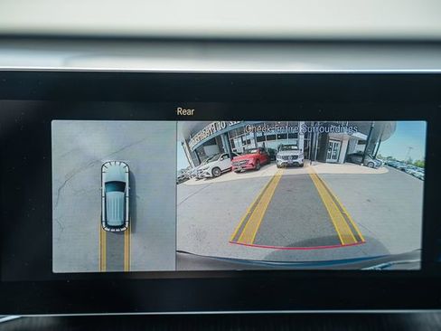 Used 2020 Mercedes-Benz GLC 300 4MATIC image 42