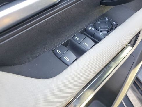New 2026 GMC Hummer EV SUV AWD/4WD image 17