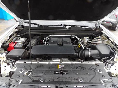 Used 2025 Chevrolet Colorado Z71 w/ Midnight Edition AWD/4WD image 37