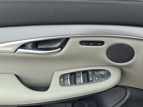 Used 2025 INFINITI QX50 Luxe image 10