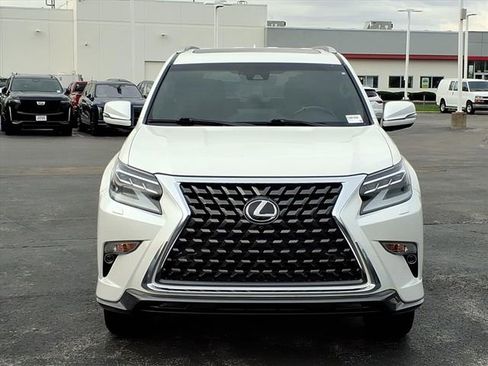 Used 2023 Lexus GX 460 Luxury w/ Sport Design Package AWD/4WD image 14