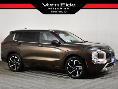 Used 2024 Mitsubishi Outlander SEL