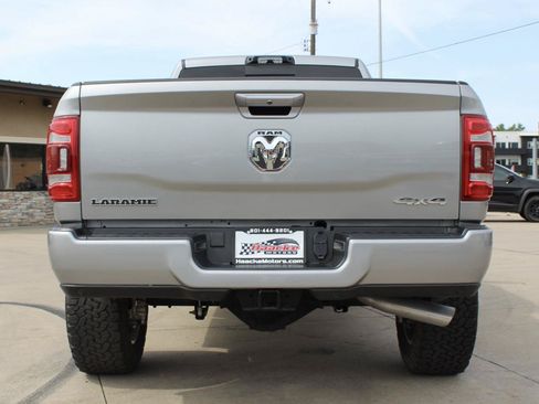 Used 2024 RAM 3500 Laramie AWD/4WD image 32