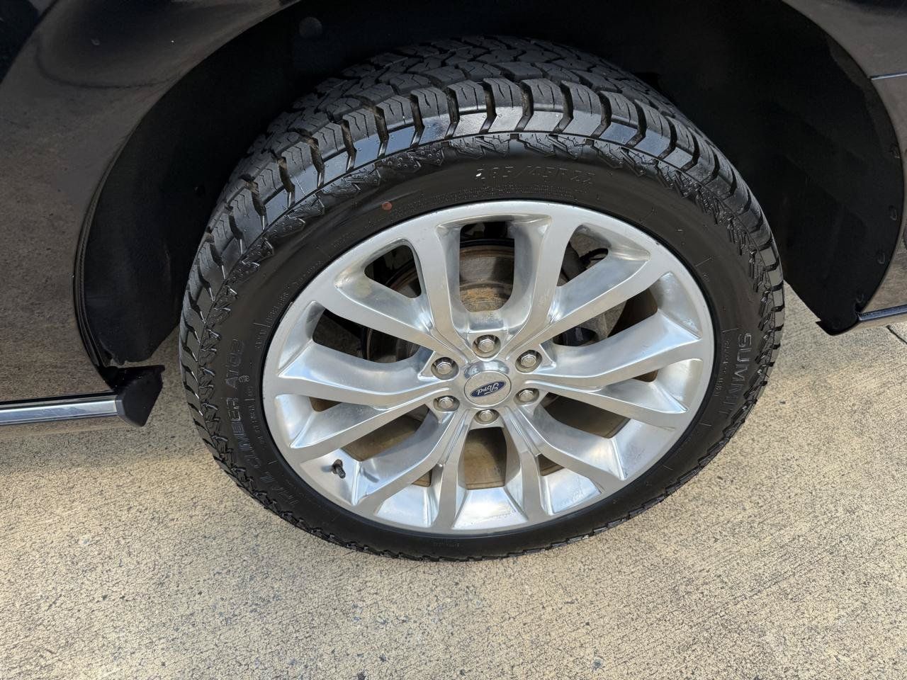 Used 2018 Ford Expedition Platinum AWD/4WD image 12