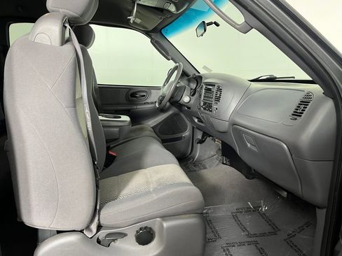Used 2003 Ford F150 XL image 17