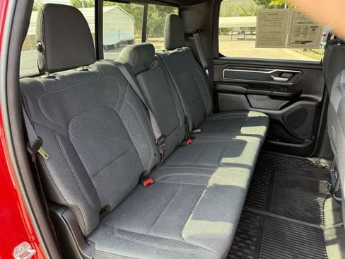 Used 2022 RAM 1500 Big Horn AWD/4WD image 30