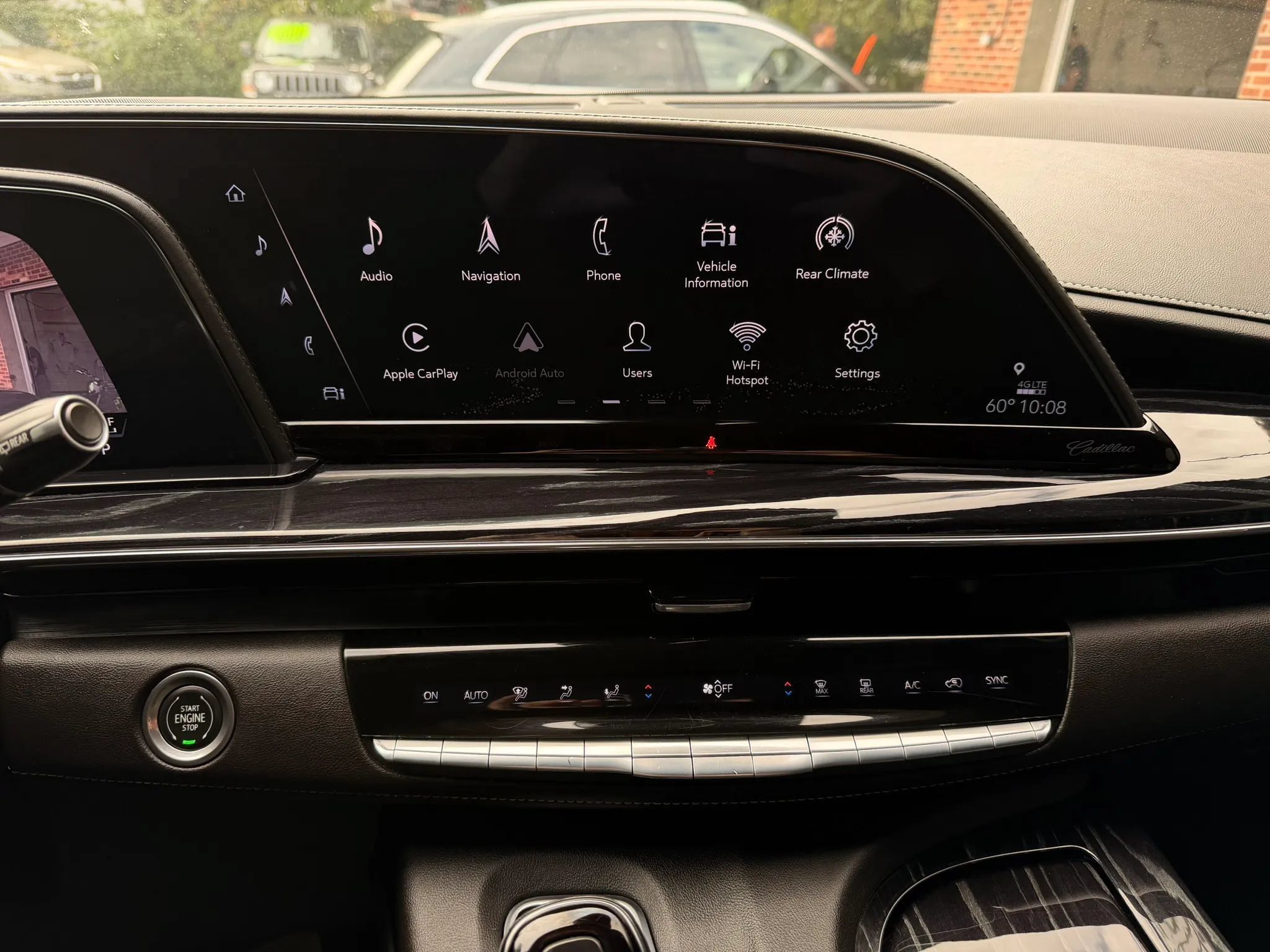 Used 2021 Cadillac Escalade Sport w/ LPO, ONYX Package AWD/4WD image 21
