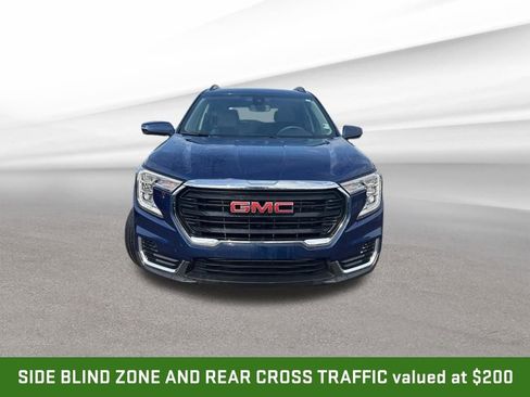 Certified 2023 GMC Terrain SLE w/ Driver Convenience Package image 9