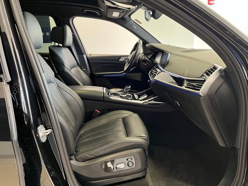 Used 2022 BMW X7 xDrive40i AWD/4WD image 34