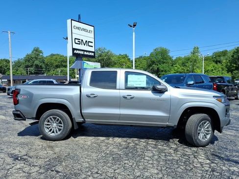 New 2026 Chevrolet Colorado LT w/ Advanced Trailering Package AWD/4WD image 4