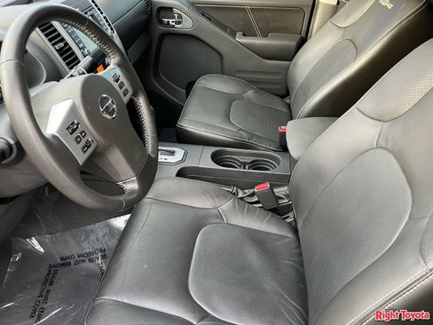 Used 2021 Nissan Frontier PRO-4X w/ Pro-4x Utility Package AWD/4WD image 20