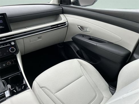 New 2026 Hyundai Tucson SEL image 12