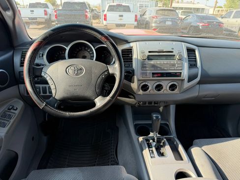 Used 2010 Toyota Tacoma 4x4 Double Cab w/ TRD Sport Pkg w/JBL Audio image 26