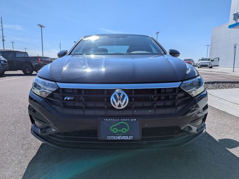 Used 2021 Volkswagen Jetta R-Line FWD image 4