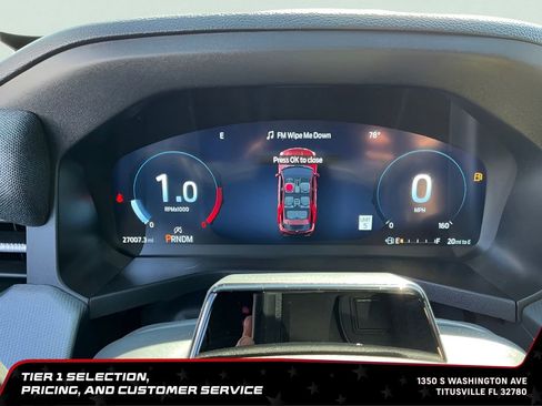 Used 2025 Ford Explorer ST RWD image 26