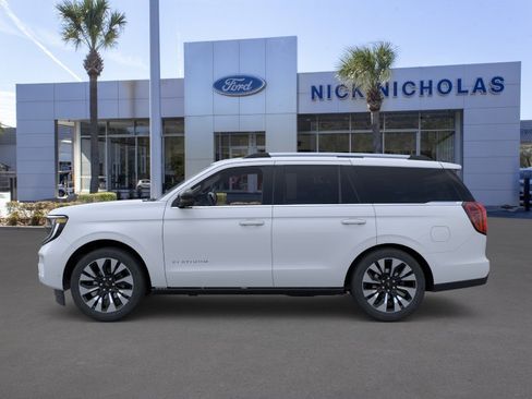 New 2026 Ford Expedition Platinum AWD/4WD image 3