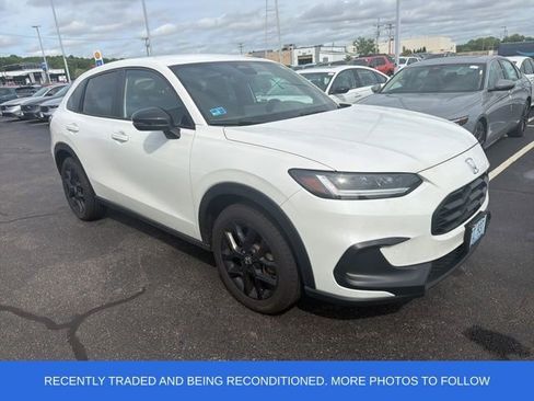 Used 2023 Honda HR-V Sport image 1