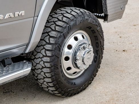 Used 2022 RAM 3500 Laramie AWD/4WD image 61
