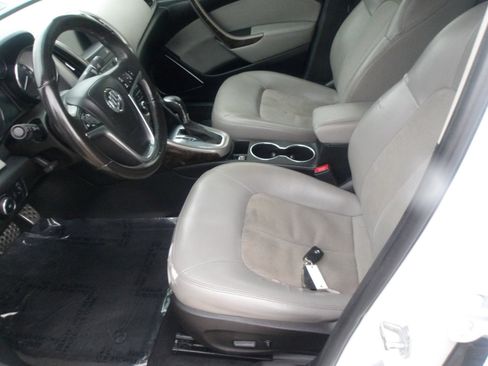 Used 2013 Buick Verano Convenience image 19