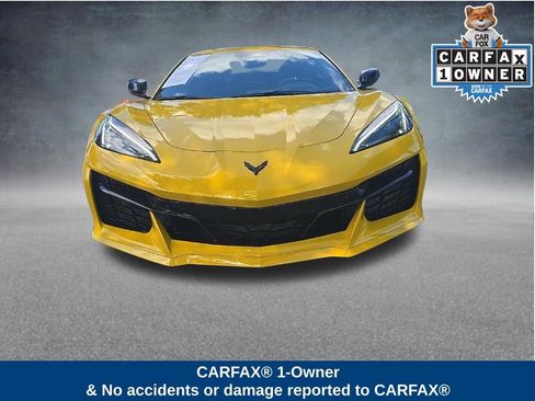 Used 2025 Chevrolet Corvette Z06 image 2