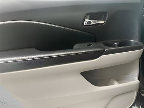 Used 2016 Honda Pilot EX-L image 10