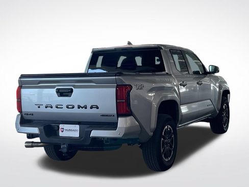 Used 2025 Toyota Tacoma TRD Sport AWD/4WD image 11