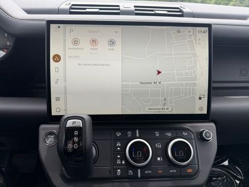 New 2026 Land Rover Defender 110 X-Dynamic SE AWD/4WD image 20