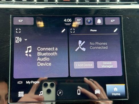 Used 2023 Jeep Grand Cherokee Laredo AWD/4WD image 14