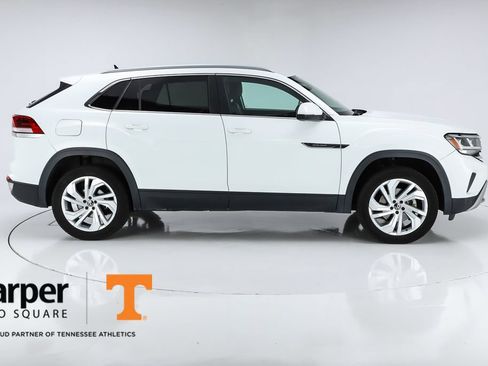 Used 2020 Volkswagen Atlas Cross Sport SEL FWD image 47