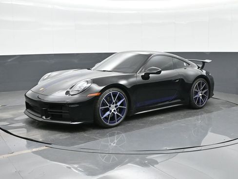 Used 2025 Porsche 911 Carrera T image 1
