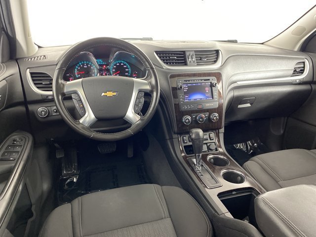 Used 2016 Chevrolet Traverse LT w/ Style and Technology Package FWD image 18