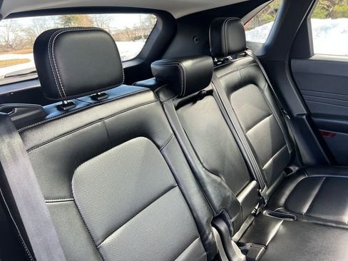 Used 2022 Ford Escape SEL image 31