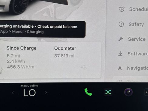 Used 2024 Tesla Model Y Performance AWD/4WD image 17