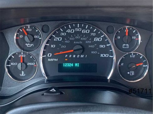 Used 2014 Chevrolet Express 3500 Cutaway Van w/ School Bus Package image 28