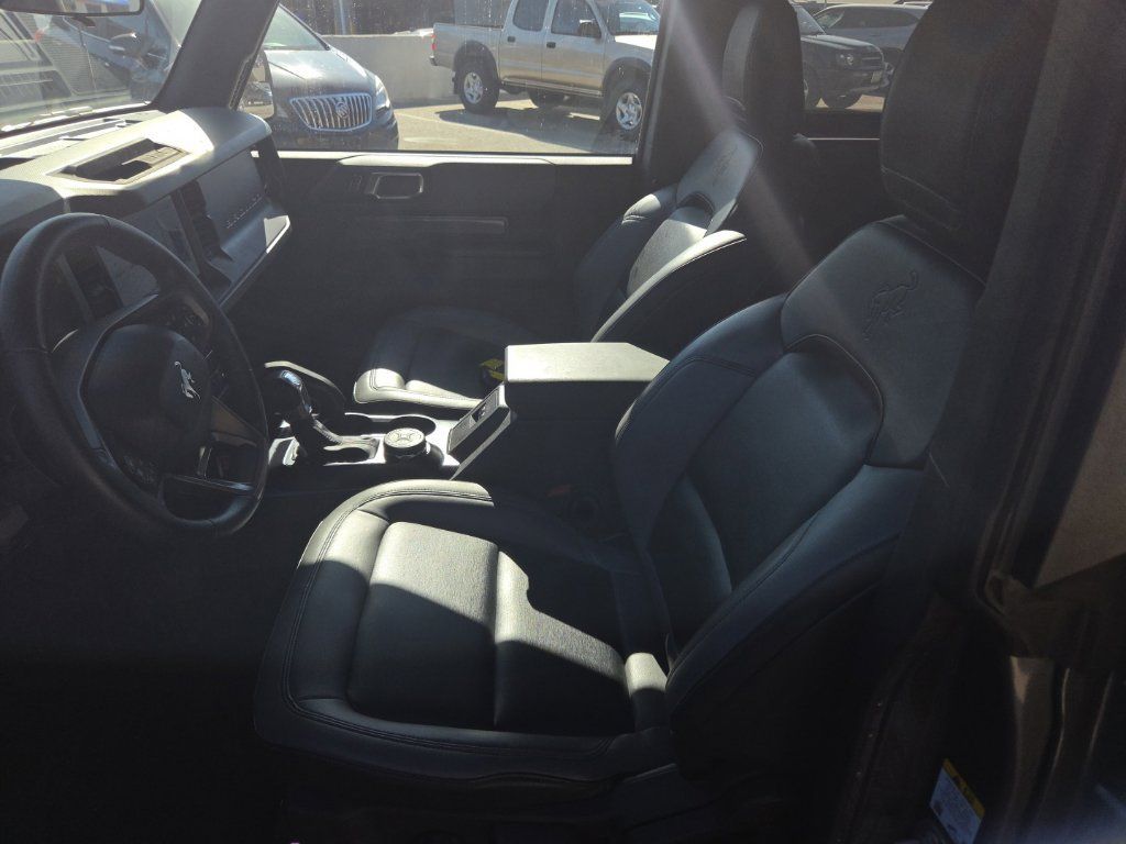 Used 2024 Ford Bronco Big Bend AWD/4WD image 10