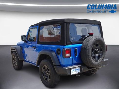 Used 2024 Jeep Wrangler Sport AWD/4WD image 5