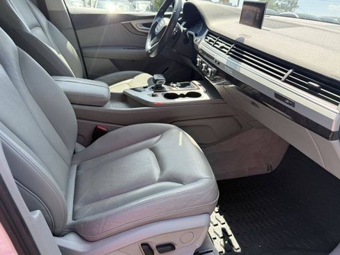 Used 2019 Audi Q7 2.0T Premium w/ Convenience Package AWD/4WD image 13