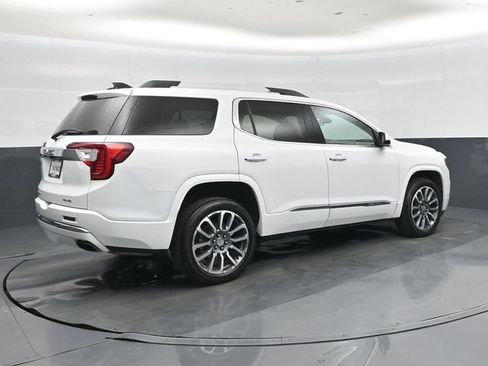 Used 2023 GMC Acadia Denali AWD/4WD image 25