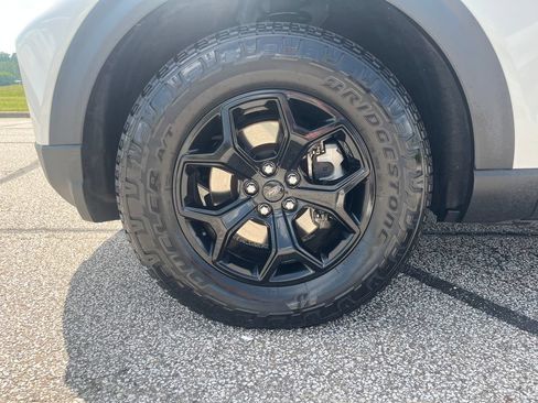 Used 2022 Ford Explorer Timberline w/ Timberline Technology Package AWD/4WD image 18