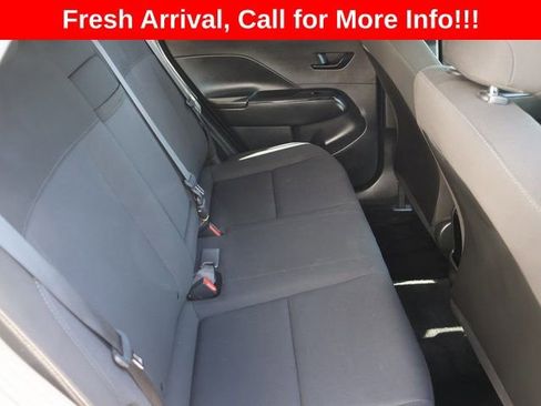 Used 2025 Hyundai Kona SEL image 14