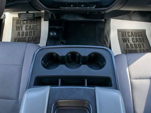 Used 2015 Chevrolet Silverado 2500 W/T image 18