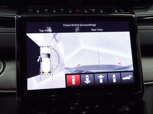 Used 2023 Jeep Grand Cherokee Limited w/ Luxury Tech Group II AWD/4WD image 36